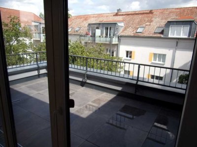 wunderschöne 3 Zimmer DG Wohnung (Neubau) in Reinickendorf