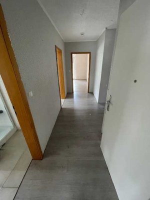 Helle 2-Zimmer-Wohnung mit großzügiger Terrasse – ideal zum Wohlfühlen