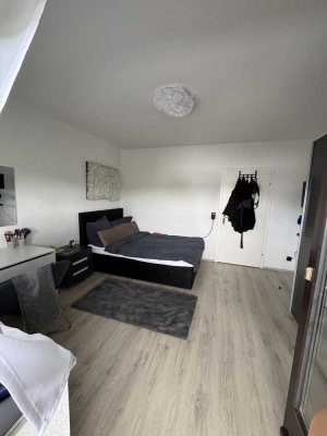 Attraktive 3-Zimmer-Wohnung mit Balkon und EBK in Enger