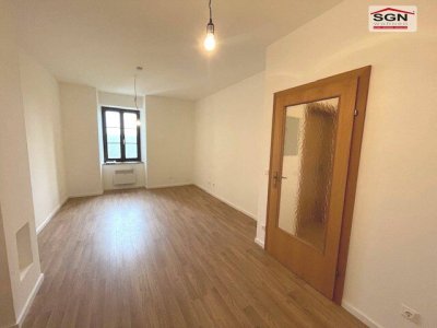 2-Zimmer kleine nette Wohnung im Altbau am Schlossplatz in Dürnkrut