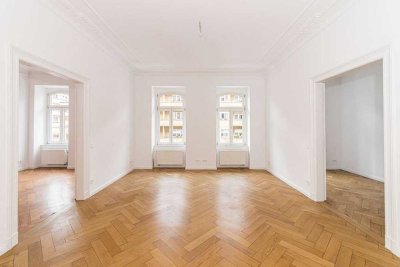 4-Zimmer Altbauwohnung mit Charme und Südbalkon