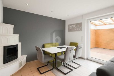 HELLES, MODERNES ZUHAUSE MIT GARTEN