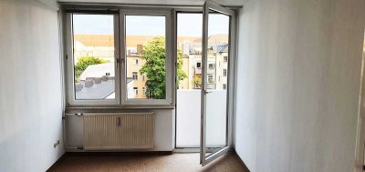 Türkenstr. : absolut ruhiges Apartment  mit EBK