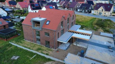 Schöne 4-Zimmer-Wohnung mit gehobener Innenausstattung mit Balkon und Einbauküche in Borken