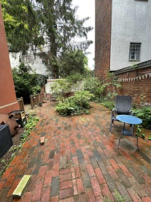 Hannover-Nordstadt, 3 ZKB mit Garten-/Terrassenanteil, EBK, Wannenbad mit Fenster