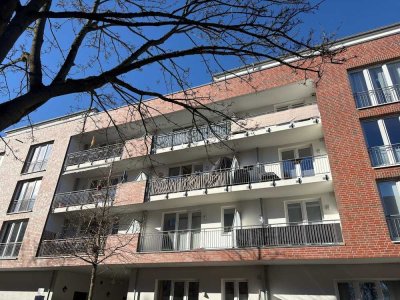Schöne 3-Zimmer Erdgeschoss-Wohnung mit zwei Terrassen in Hamburg-Borgfelde, Neubau aus 2013
