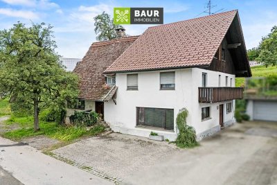 360°|Sanierungsbedürftiges Gebäudeensemble mit Denkmalschutz – für Handwerker und Naturliebhaber