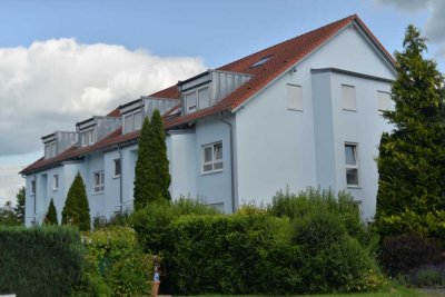 Maisonette Wohnung mit Tiefgarage & Carport