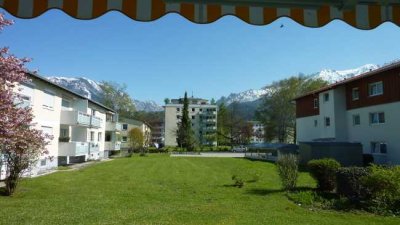 Attraktive, helle 4 Zimmer - Wohnung mit Sauna in ruhiger, sonniger, zentrumsnaher Stadtlage!