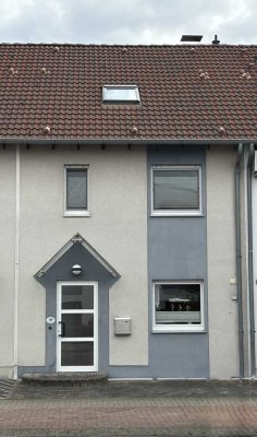 Reihenmittelhaus mit gehobener Innenausstattung in beliebter Lage in Kamp-Lintfort