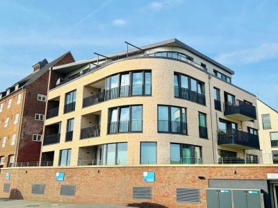 Möblierte Ferienwohnung in erster Reihe zur Schlei mit eigenem Tiefgaragenstellplatz!