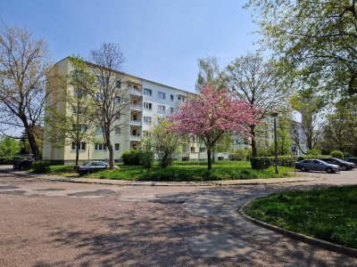 Praktische 2-Raum Wohnung in Altenburg Süd-Ost!