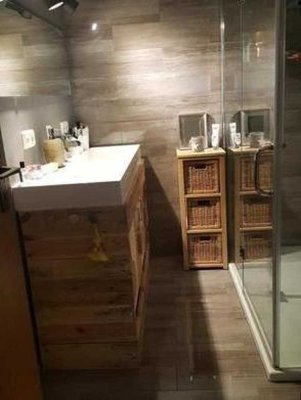 Schöne 5 Zimmer Wohnung über zwei Etagen mit Terrasse