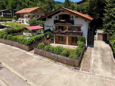 Ruhig gelegenes Landhaus mit 5 ETWs - geeignet zur Kapitalanlage / Selbstnutzung / Ferienvermietu...