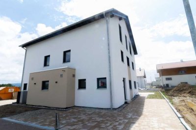 Familienfreundliche 6-Zimmer-Doppelhaushälfte zur Miete