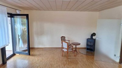 5 Zimmer Wohnung in 2 Familienhaus zu vermieten