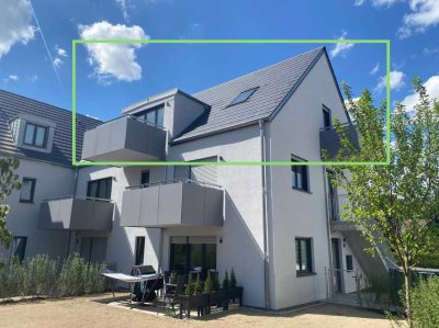 ***Lichtdurchflutete 3-ZKB DG-Wohnung - zwei Balkonen - Stellplätze***