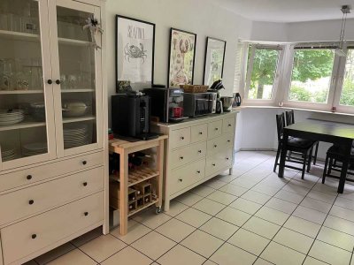 Sonnige 3 Zimmer-Wohnung mit Balkon und Garten sowie großer Wohnküche in Tübingen-Lustnauau