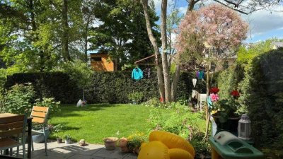 Charmantes 3 Zimmer Townhouse, provisionsfrei, mit Garten und Garage in Berlin Nikolassee