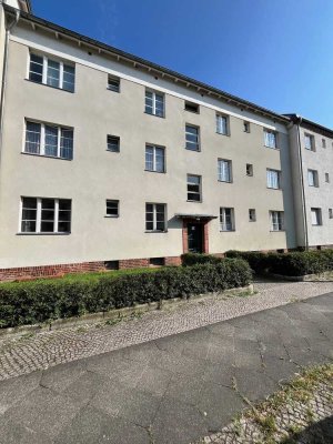Kapitalanlage : gut geschnittene 4-Zimmer-Wohnung mit Balkon und Holzdielen