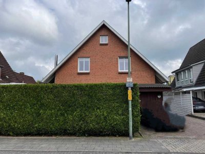 Gepflegte Doppelhaushälfte in NMS-Tungendorf – 5 Zimmer, Garten & Glasfaser