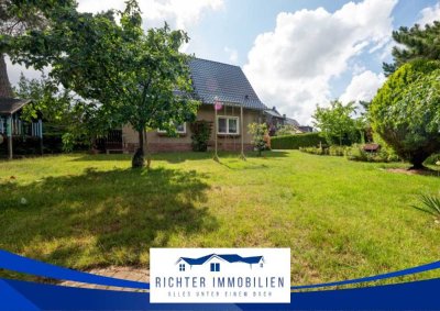 Provisionsfrei! Gepflegtes Einfamilienhaus mit Garten, Sauna & Tiefgarage in Guben zu verkaufen
