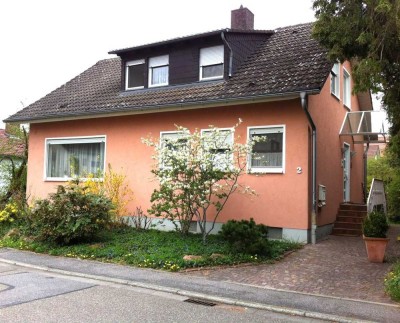 Charmantes, freistehendes EFH, ca.  181 m² mit großem Garten, 575 m² Grundstück, Erbpacht