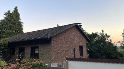 Idyllisches, freistehendes Haus in mitten der Natur