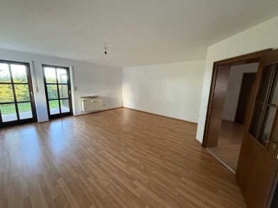 2,5 Zimmer Erdgeschosswohnung in Südausrichtung - absolut ruhige Wohngegend - neuwertiges Badezimmer