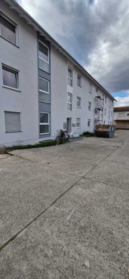 EDENKOBEN! Kernsanierte 3-Zimmer-Wohnung mit Balkon