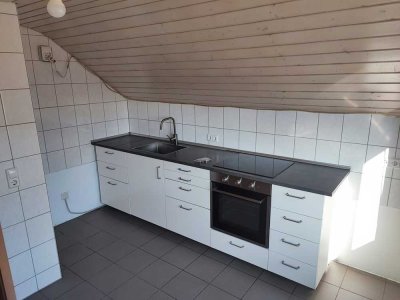 Helle 4-Zimmer-Wohnung im 3. OG in Göppinger Stadtmitte
