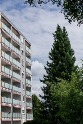 ** BEI UNS SIND SIE GENAU RICHTIG ** 3-Zimmer-Wohnung mit Loggia
