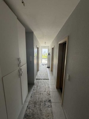 2-Raum-EG-Wohnung mit Einbauküche in Hallbergmoos