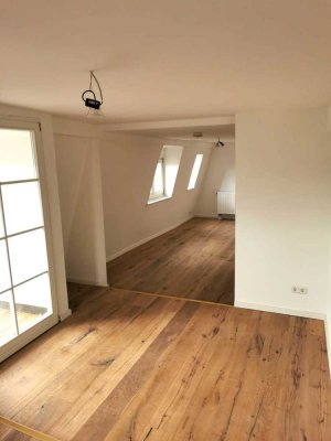 Charmante 2,5-Zimmer-Maisonette-Wohnung – Zentral gelegen, mit Balkon und hochwertiger Sanierung