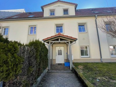*gemütliche 2-Raumwohnung in historischem Altbau im Dorfkern von Liegau-Augustusbad*