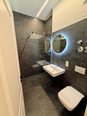 HOCHWERTIG Kernsanierte – 2,5 Zimmer Wohnung in Schloßchemnitz!