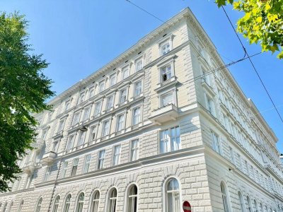 TOPLAGE NÄHE LYCEE | REPRÄSENTATIVE ALTBAUWOHNUNG | HELLE 3 ZIMMER | U-BAHN-NÄHE