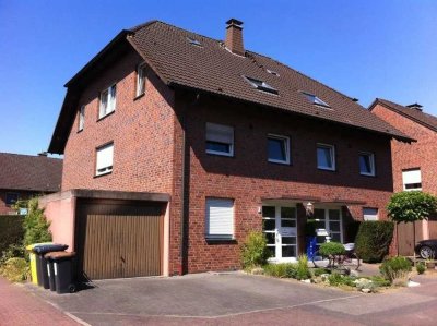 Erstbezug nach Renovierung: 4-Zimmer-Wohnung mit Balkon in Oer-Erkenschwick