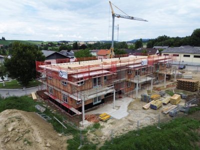 Sonnige 3-Zimmer Wohnung mit großzügigem Balkon zum kleinen Preis (Top 08)