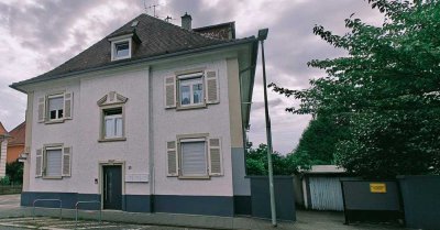 3-Familien Haus (renoviert) in Karlsruhe-Weiherfeld