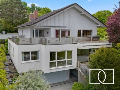 Panoramablick! Hochwertige Villa mit Gewerbemöglichkeit in Highlightlage
