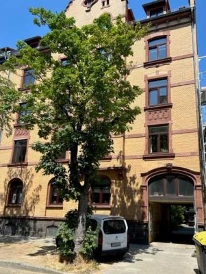 *Erstbezug nach Sanierung* Stilvolle 3 ZKB mit Balkon in Zentraler Lage von Offenbach!