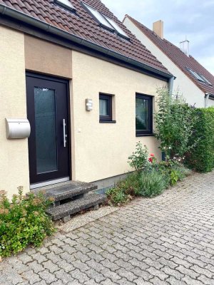 Doppelhaushälfte in sehr gutem Zustand und begehrter Lage