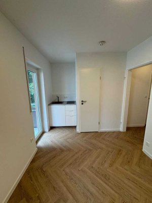 ERSTBEZUG nach Sanierung -Charmantes 1-Zimmer Apartment mit großem Balkon