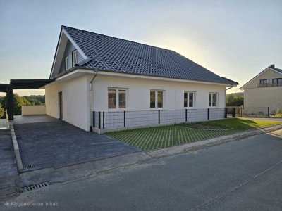 Moderne, großzügige Neubau-Doppelhaushälfte in Ostercappeln