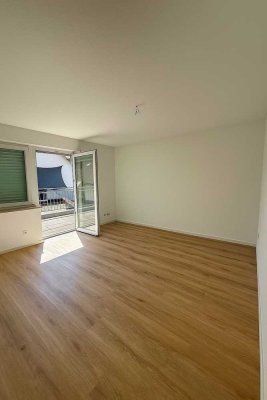 Erstbezug nach Sanierung - Tolle 2-Zimmer Maisonette-Wohnung zu vermieten!