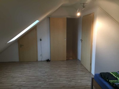 Ansprechende 4-Raum-Wohnung mit EBK und Balkon in Stuhr