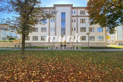 Lichtdurchflutete Penthousewohnung
mit Dachterrasse