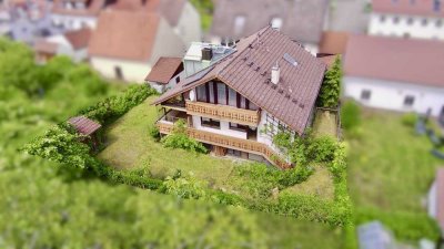 Großzügiges Einfamilienhaus mit Charme, Garten & Potenzial