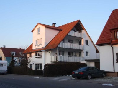 Freundliche und gepflegte 4-Raum-Wohnung mit Balkon in Owen